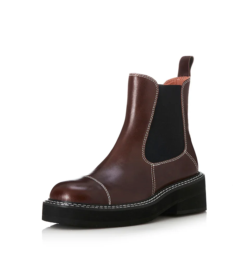 Alias Mae Ebony Chelsea Boot in Walnut Wax - Image 3