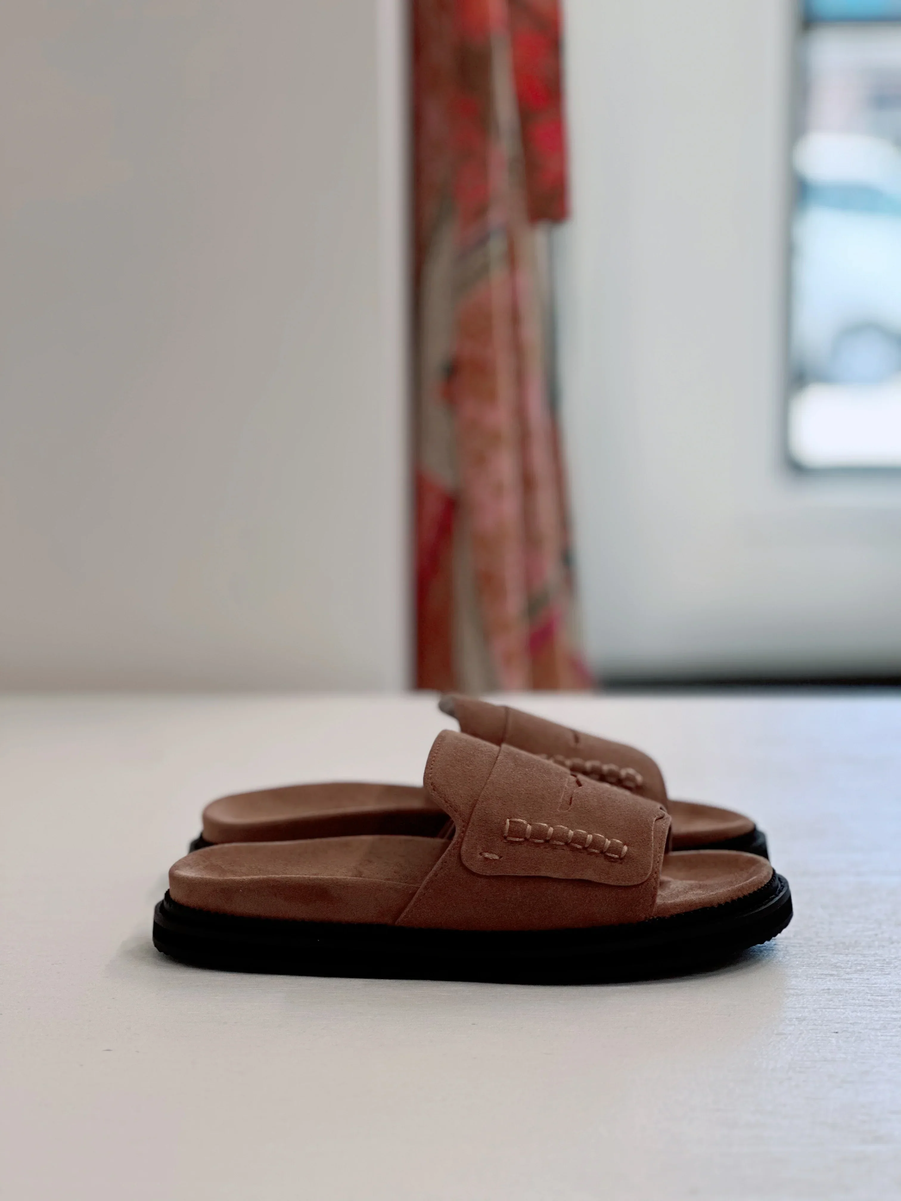 Alias Mae Pari Slide in Mocha Suede - Image 7