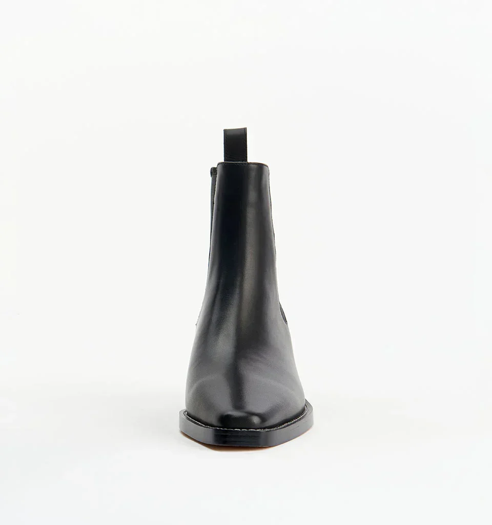 Alias Mae Remy Boot Black - Image 5