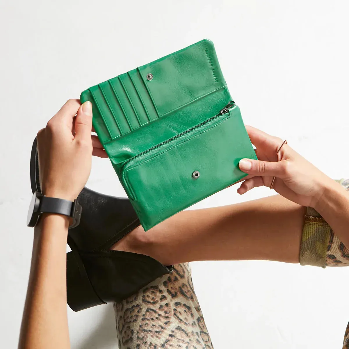 Status Anxiety Audrey Wallet - Image 6