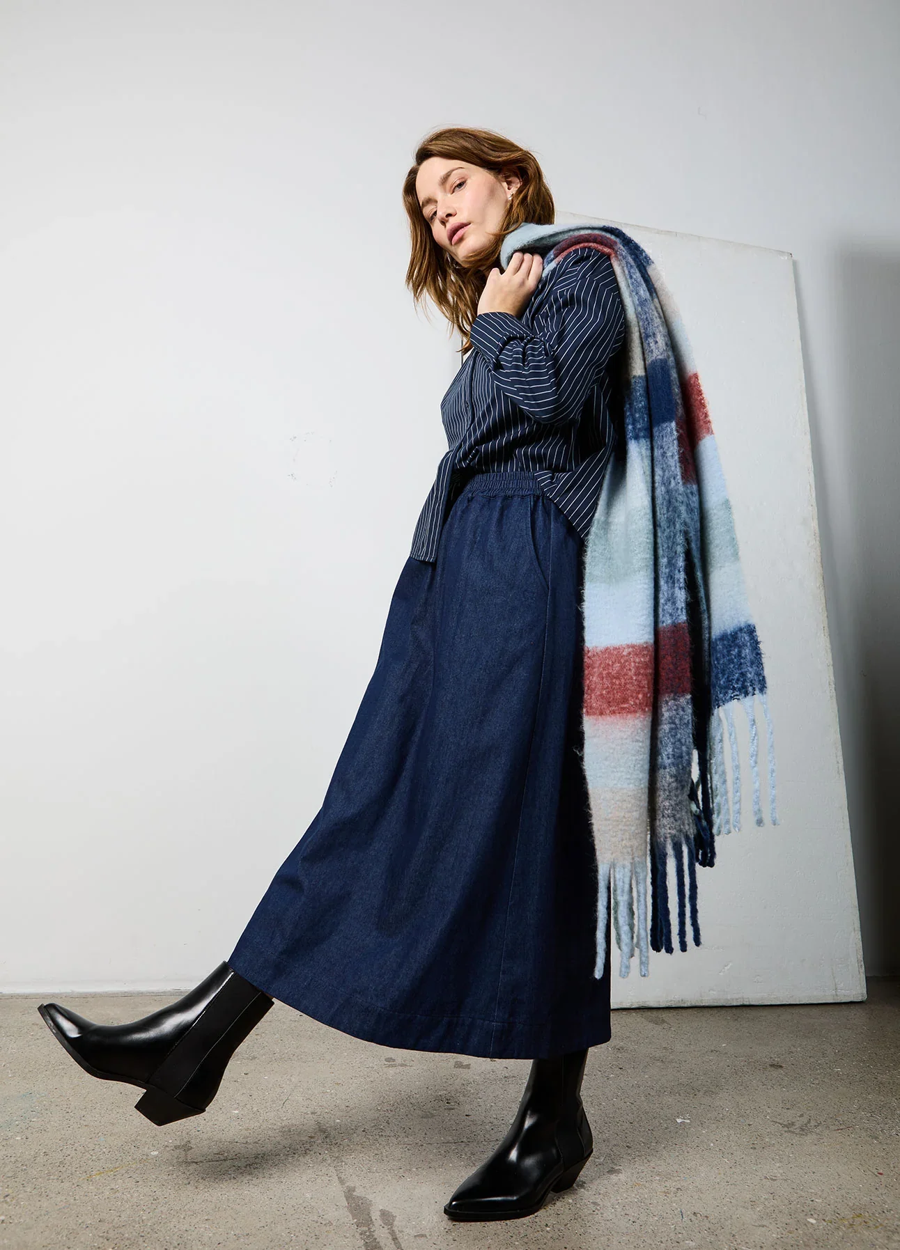 CC Heart Big Check Scarf in Blue Mix - Image 2