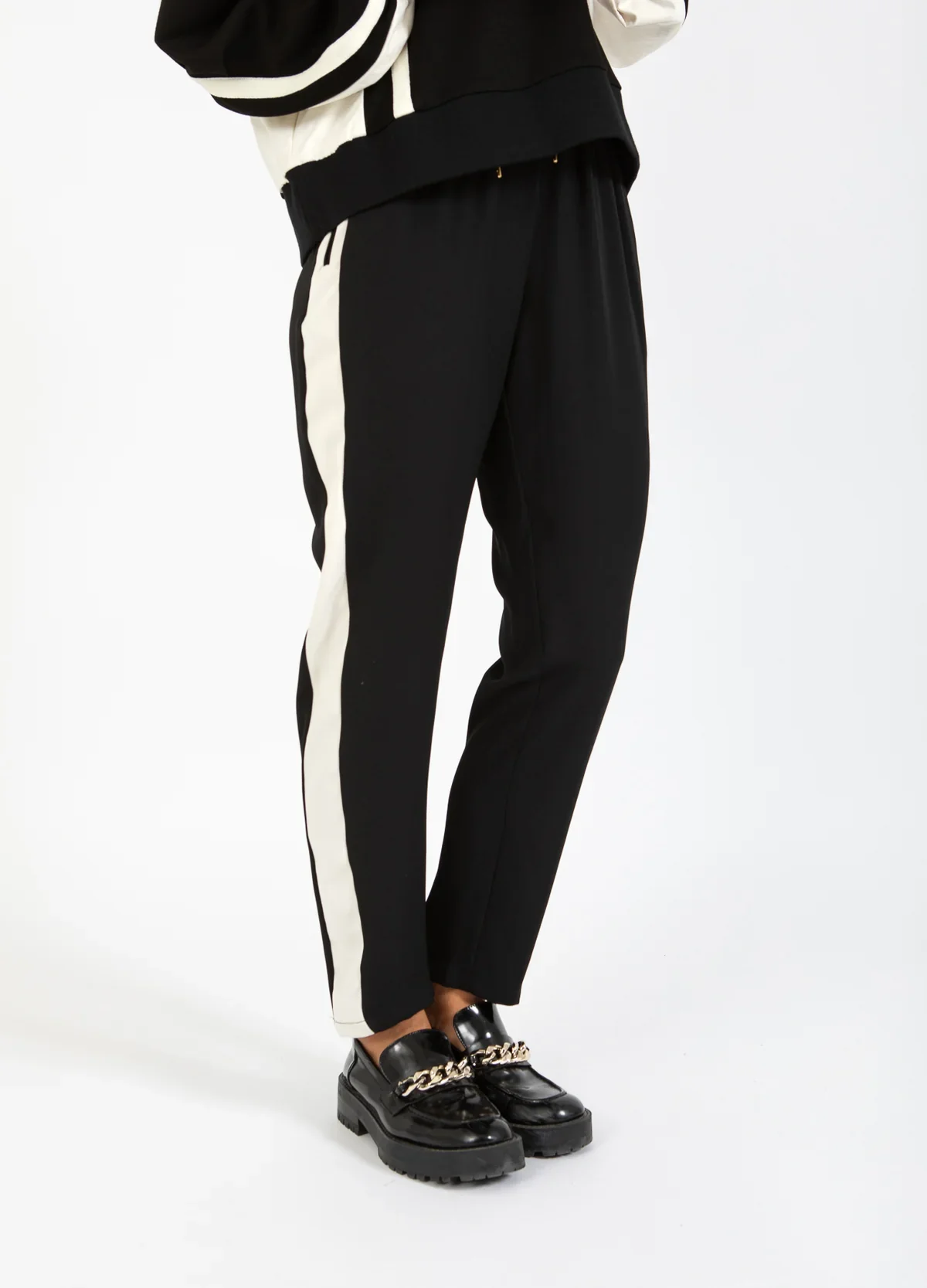 COSTER Sporty Pants with Side Panel in Crème/Black - Image 7
