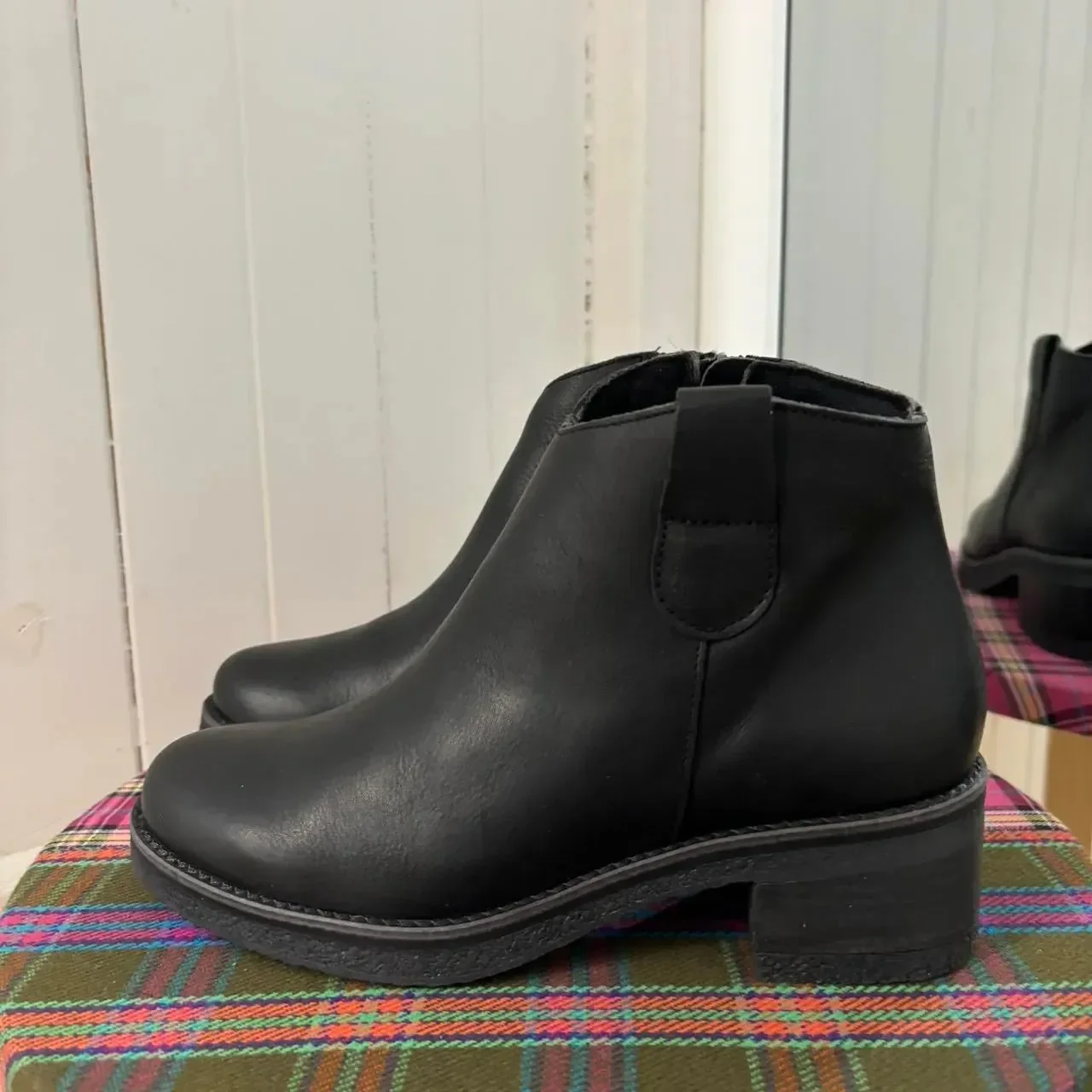Nu x Neo Devi Boot in Black - Image 3