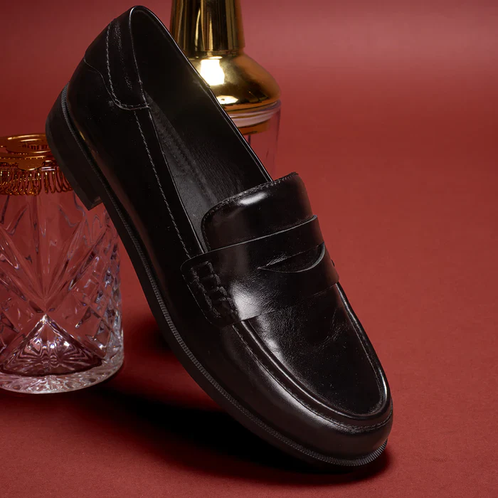 EOS Jenna Loafer in Black - Image 3