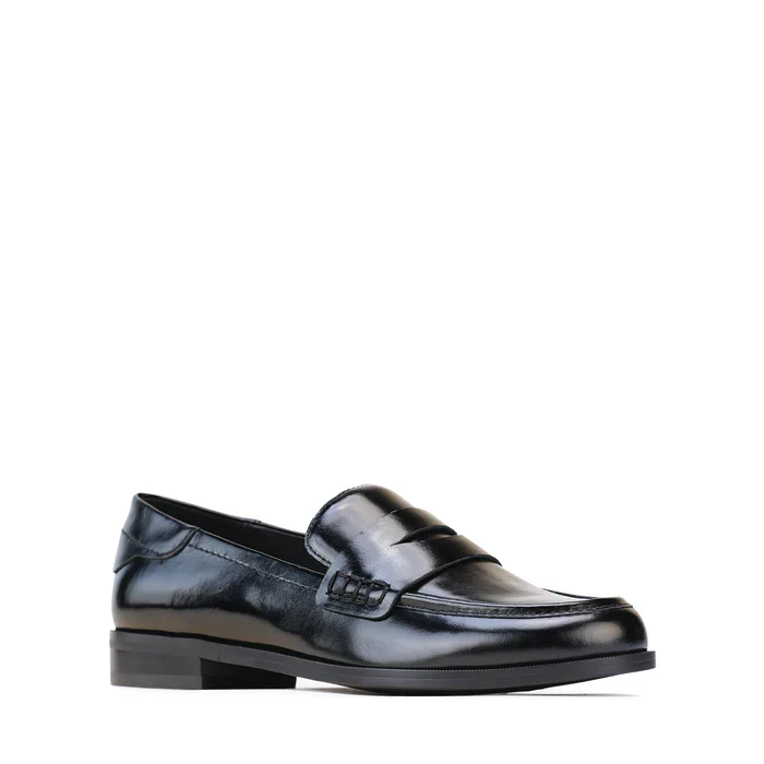 EOS Jenna Loafer in Black - Image 4