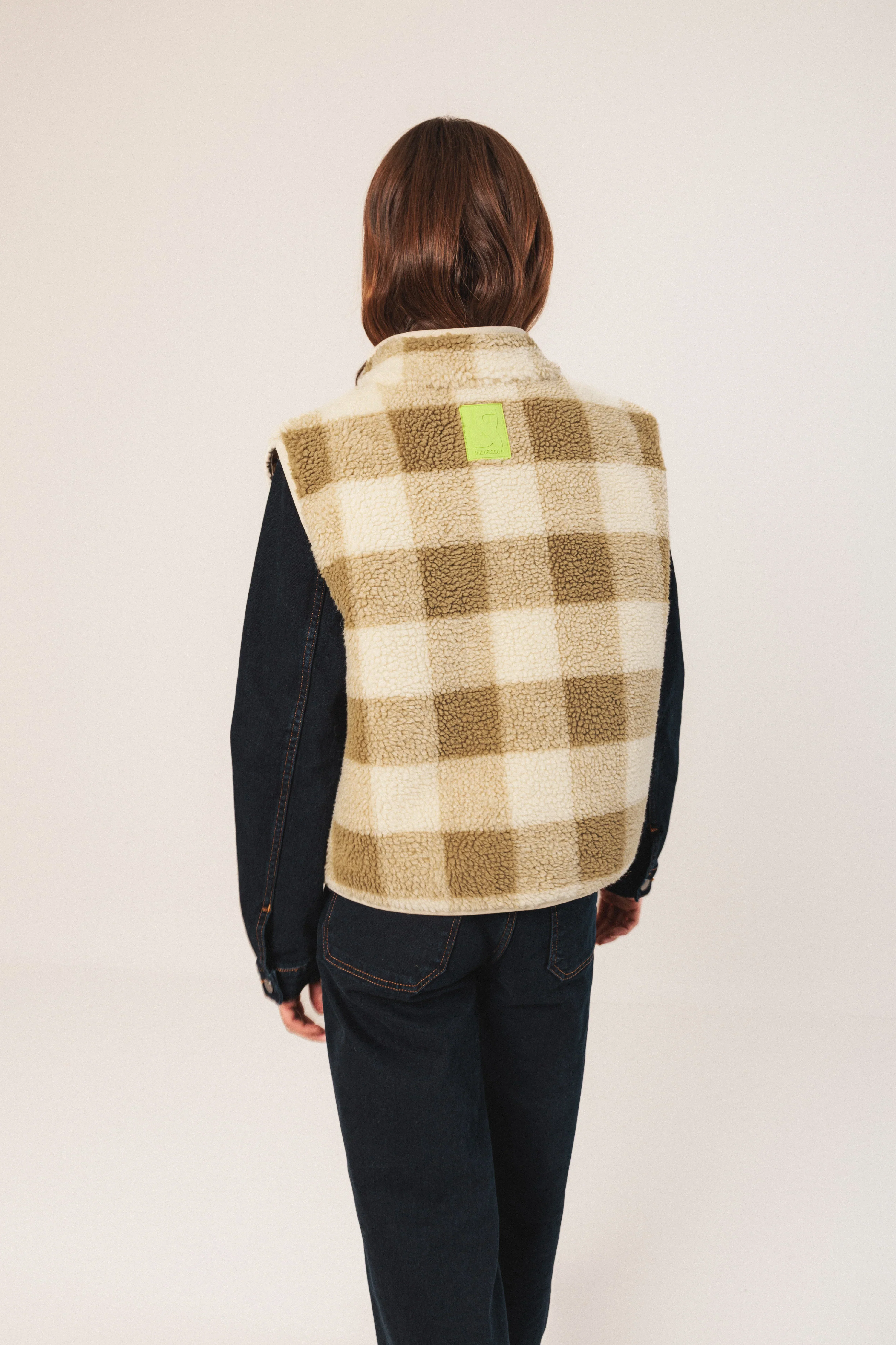 Indi & Cold Teddy Plaid Vest - Image 5