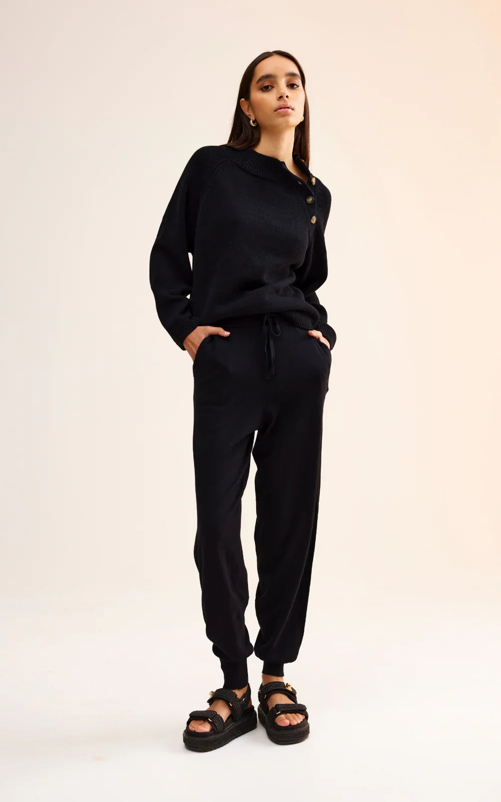 Kinney Darcy Jumper in Black - Image 5