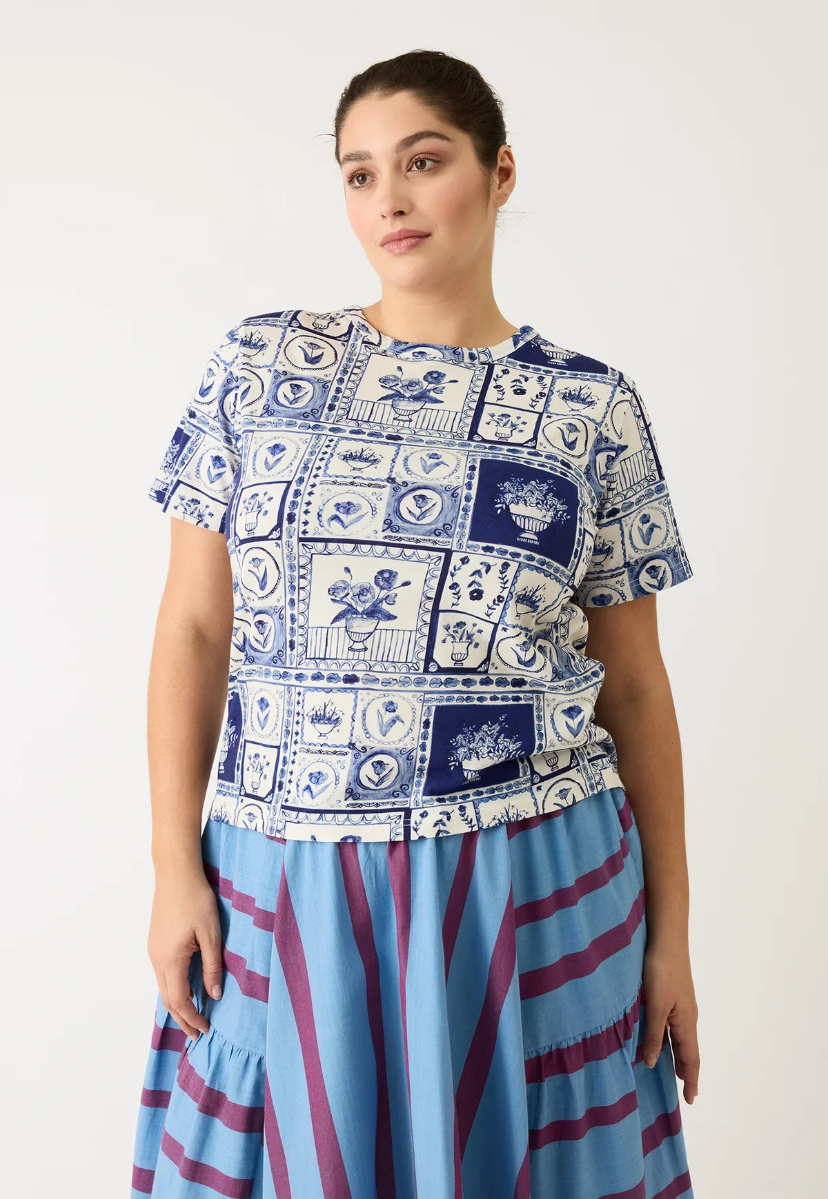 Nancybird Apollo Tee in Lyon Tile - Image 4
