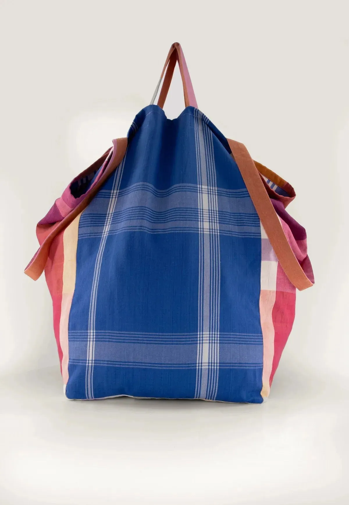 Nancybird Remnant Woven Tote - Image 12