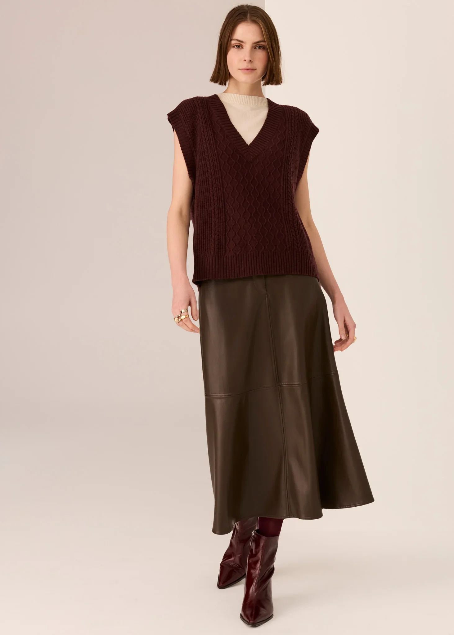 POL Loren Cable Vest Merlot - Image 3