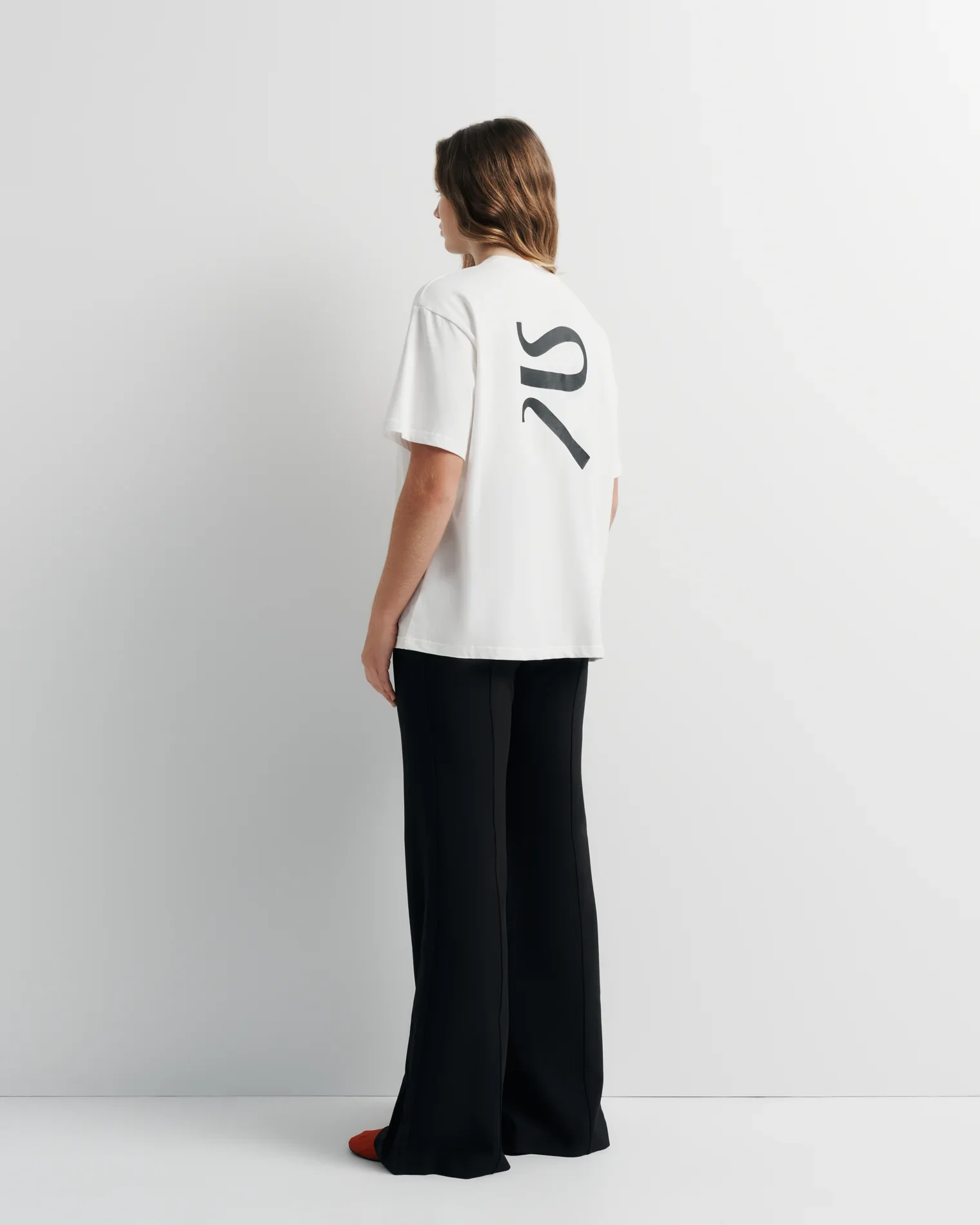 Romy Signature Tee White - Image 4