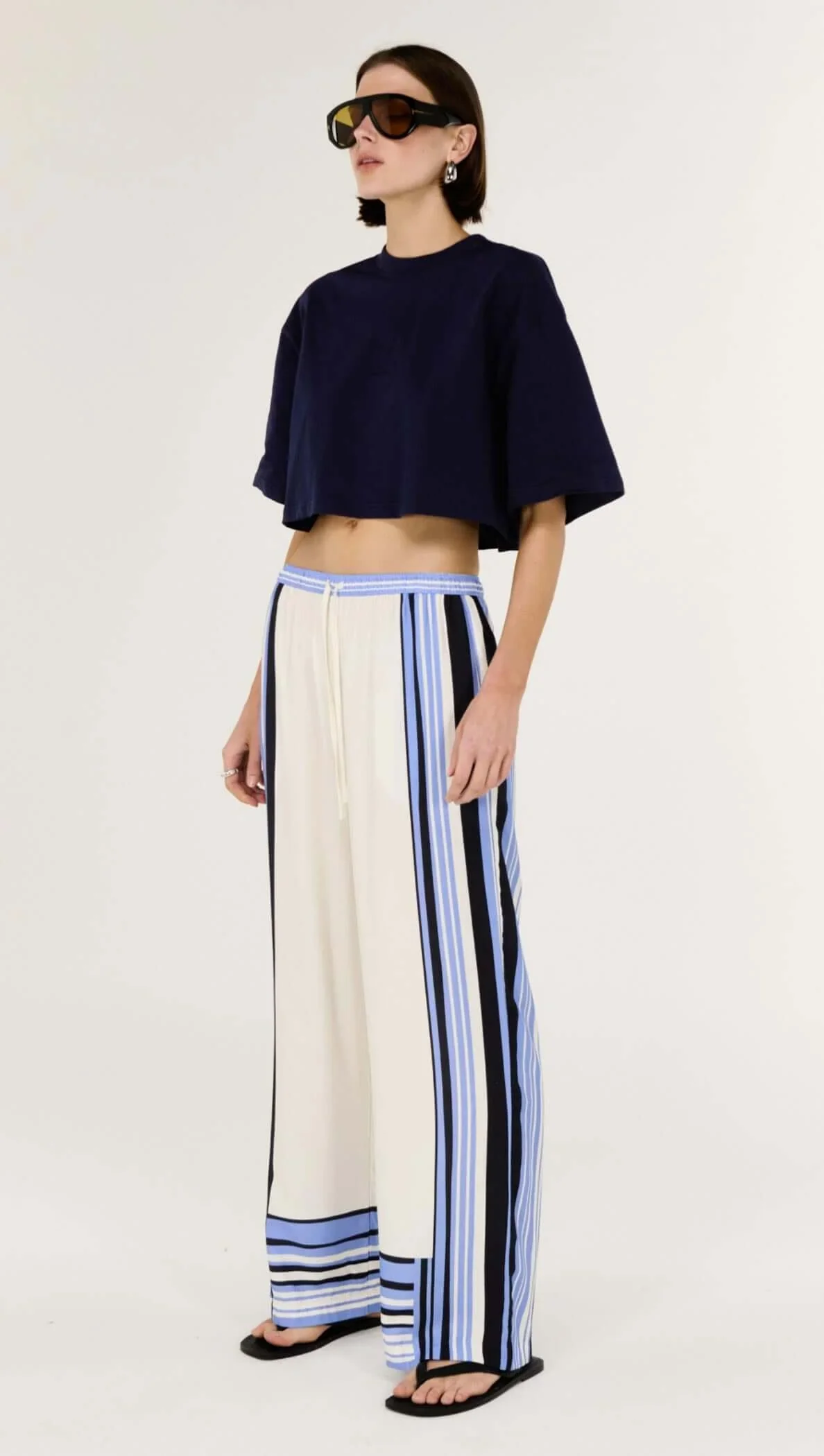 Staple the Label Amari Relaxed Pants in Spliced Stripe - Image 6
