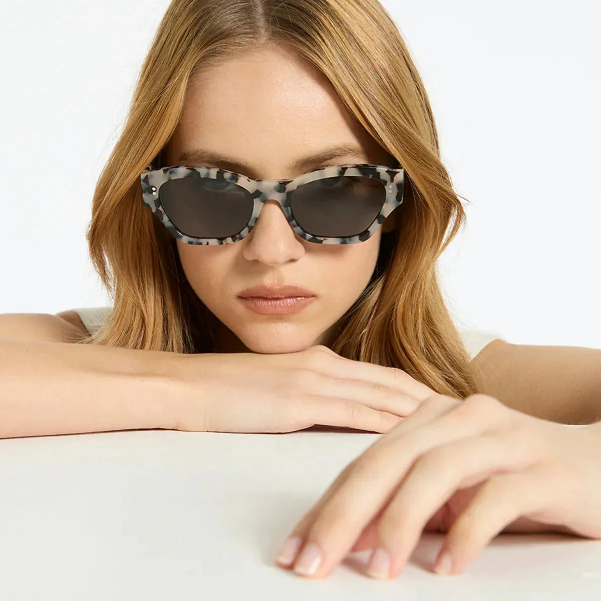 Status Anxiety Otherworldy Sunglasses - Image 28