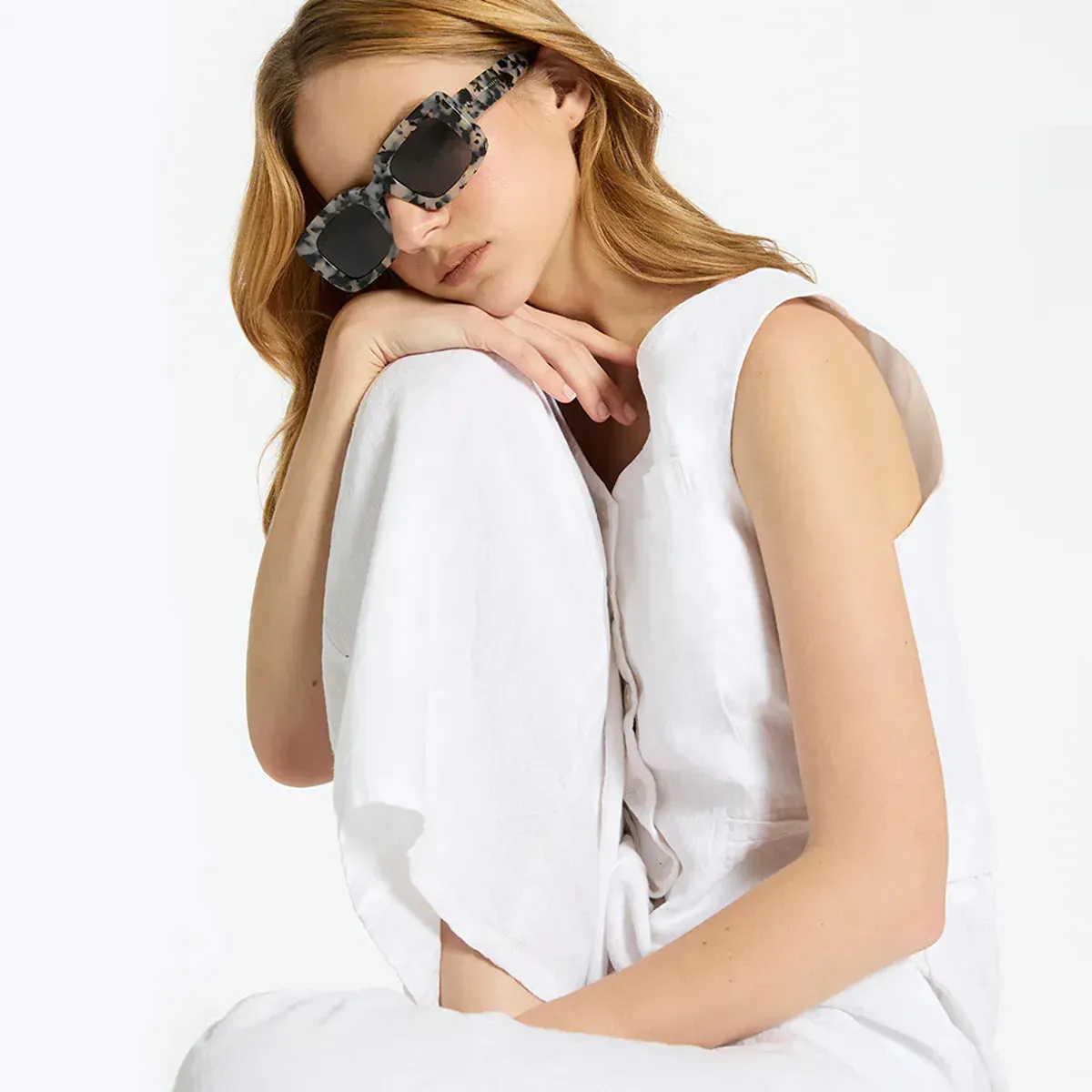 Status Anxiety Unyielding Sunglasses - Image 32